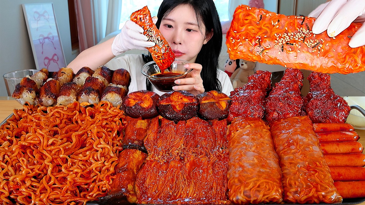 ASMR MUKBANG| 직접 만든 불닭 버섯 불닭쌈 양념치킨 소세지 대창 먹방 & 레시피 SPICY MUSHROOMS AND FIRE NOODLES EATING