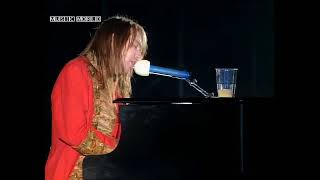 Download lagu Guns N' Roses   November Rain # 90s Tokyo 1992 mp3