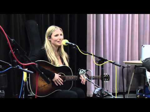 Holly Williams Interview Live in Studio B