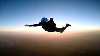 preview picture of video 'Three Forks Montana Skydive'