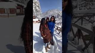 preview picture of video 'Kashmir and hotel heevan at its best by Tafazul bhat'