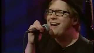 Fall Out Boy - “I&#39;m Like A Lawyer With The Way..(Me &amp; You)“ on Regis and Kelly Live