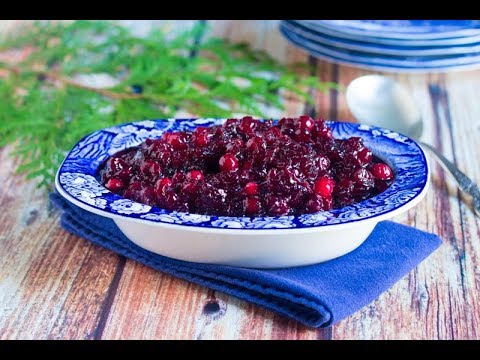 Cranberry Sauce with Red Wine and Ginger