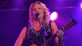 Beccy Cole - Hello Happiness