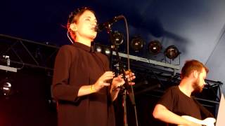 Woman&#39;s Hour - Darkest Place @ Metropolis Festival 2014 (1/2)