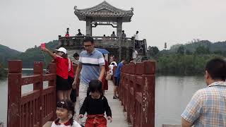 preview picture of video 'Exploring Huizhou in Guangdong including West Lake'