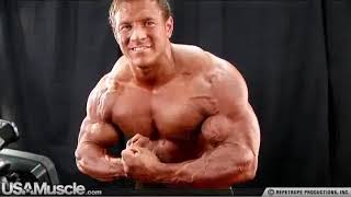 Jeff Long   Pumproom Backstage Posing   MyMuscleVideo