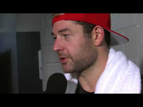 Elliott returns to St. Louis, backstops Flames to win