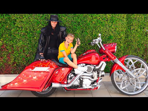 Vlad quer uma bicicleta legal como seu pai