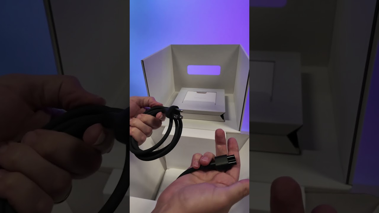 Unboxing the $5,499 Mac Studio (M5 Ultra)