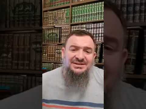 ..duke hyrë n'Xhami, duke e fikë cigaren..!! - Hoxhë Zejd Haziri