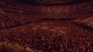 kings of leon @ live in London O2 dvd part 2 taper jean girl   my party