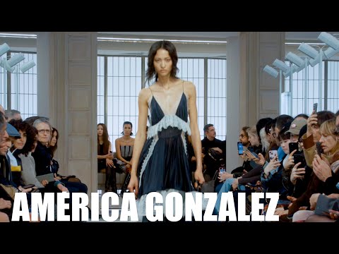 AMERICA GONZÁLEZ Best Model Moments SS 2025 - 4K