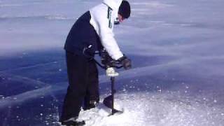 preview picture of video 'ICE FISHING,MOOSEHEAD LAKE MAINE'