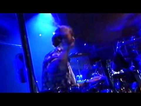 The Gathering - (4) Leaves [Bizarre Festival 2000]