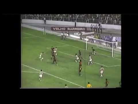 Baiano Valmecyr (Náutico) - 12/08/1984 - Sport 2x2 Náutico - 1 gol