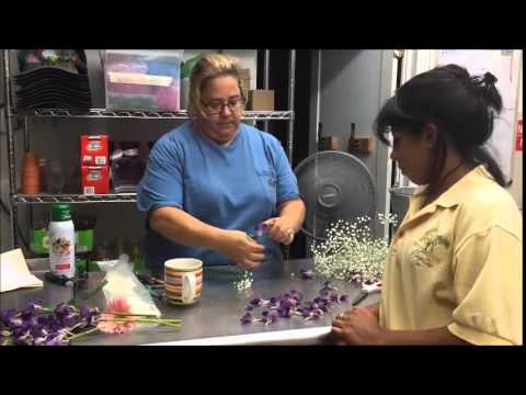 How to DIY a Bridal Flower Crown - Step by step tutorial!