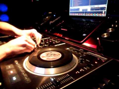 DJ I.R. @ Ecco Ultra Lounge