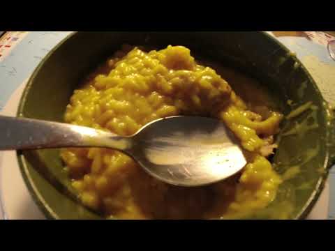 MongoTV_9287 - Min Aftensmad - KØDBOLLER i RIS og KARRY