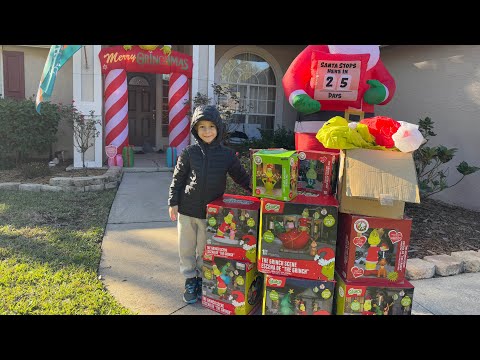 Grinch inflatables display 2024 #grinch #christmas2024 #christmas #inflatables #christmasfun