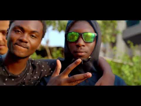 Djenny - Allume ta camera clip officiel (@real by @Malkovich)