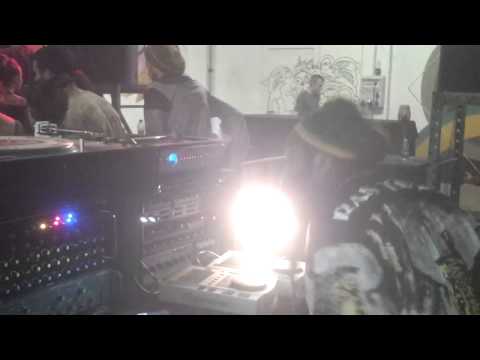 Ras Terry Gad plays Dub Soldier Rmx last tune in Torino (ITA) Bangarang #3