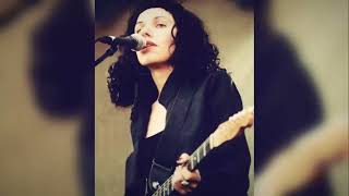 PJ Harvey - Joy (lyrics)