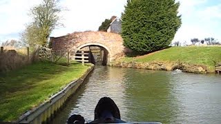 preview picture of video '01/03/2015 Very Windy Narrowboat trip - Upper Heyford to Somerton on the Oxford Canal'