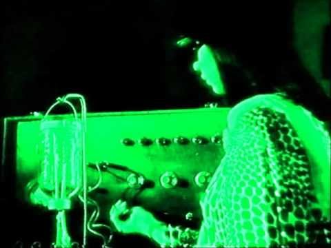 GREAT CHARITY SHOP FINDS No 30 - MUSIQUE CONCRETE BY CHILDREN