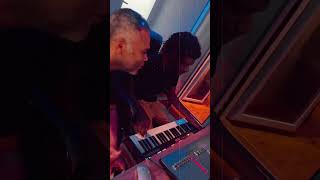 Download lagu Heavy C, Xixi Beat produzindo um instrumental mp3