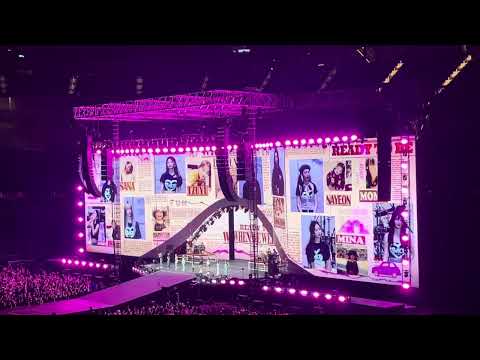 TWICE - When we were kids @ 5th World Tour in LA 230610 #twice #la #twice5thworldtour #readytobe