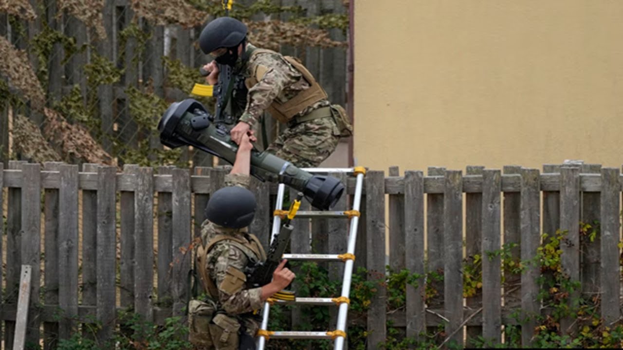 UKRAINE HOLDS THE LINE IN POKROVSK — EXHAUSTED RUSSIANS WAIT FOR REINFORCEMENTS AS UKRAINIANS STRIKE