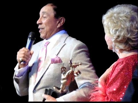 Smokey Robinson talks about AKNU