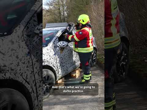 rescueINSIGHTS: Spalt Schaffen mit Spreizer in der Tür