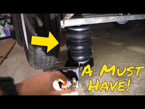 Vevor 6600lbs Pneumatic Triple Air Bag Floor Jack, 3+ Ton and its a space saver!  NTDT!