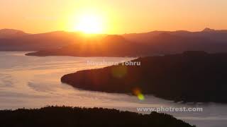 秋の屈斜路湖の夜明け