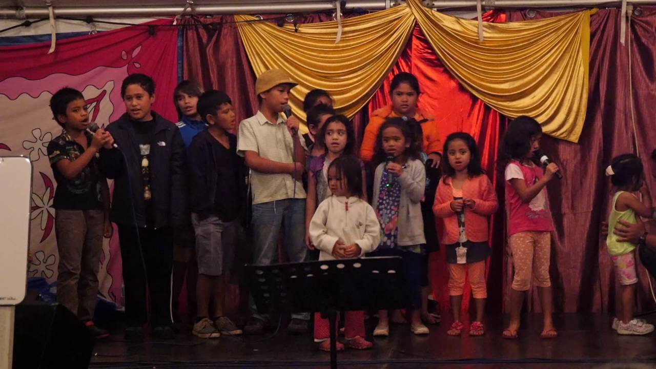 Thumbnail of video: Les enfants louent Jésus - Polynésie  (03/07/16)