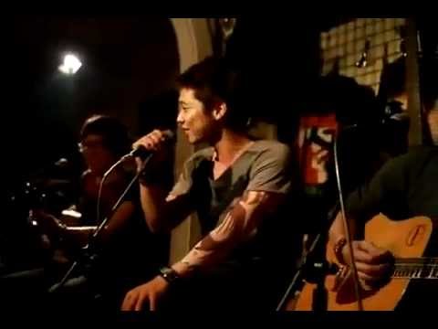 Mai Quốc Việt nhái giọng 12 ca sĩ