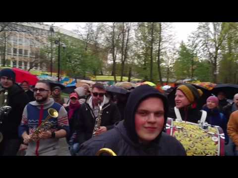 Мосбрас vs  Вторая Линия - Фестиваль Шагающих Оркестров