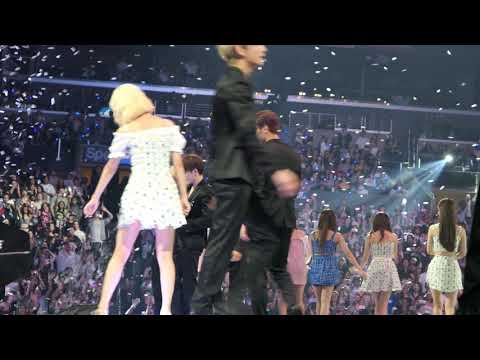 2019.08.18 KCON LA - Closing Ceremony - Fancam (직캠)