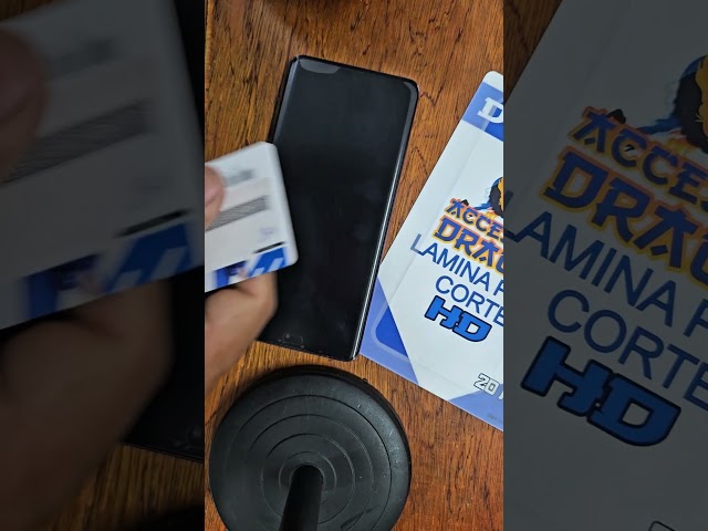 Vídeo relacionado con Ibywind 2 Piezas Protector Pantalla para Honor Magic7 Pro 5G 6,8"+1 Pieza Protector Cámara+1 Pieza Protector Trasera Fibra Carbono,Protector hidrogel TPU