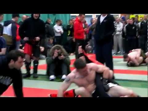 john nixon vs Peter Fogarty mma league Dublin 2013