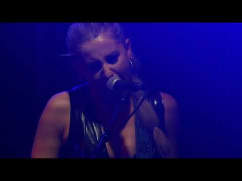 Sex Pissed Dolls   Anarchy in the UK