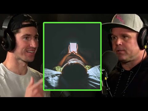 How to Have a Balanced Relationship with Your Phone