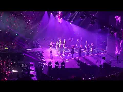 BLACKPINK - Pink Venom Melbourne 2023