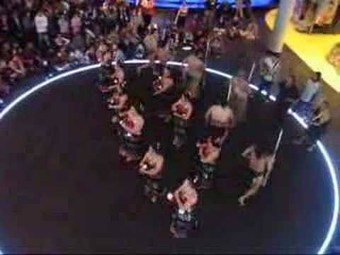 Nga Taonga Mai Tawhiti @ Te Papa (taken by www.dawes.co.nz)