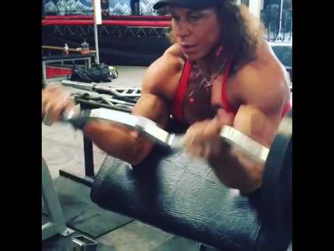 IFBB Pro Michelle Brent Biceps Curls