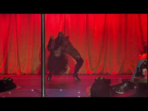 Honey Foxx - Ring The Alarm @ Heavenly Bodies, Freedom Bar, London - 30/04/2023