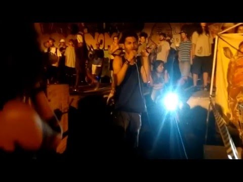 Dubversão Sistema de Som e Ualê Figura em Guaianazes