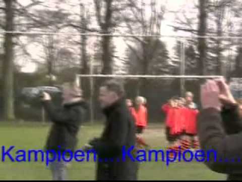 WHC Meiden B kampioen najaar 2011.wmv